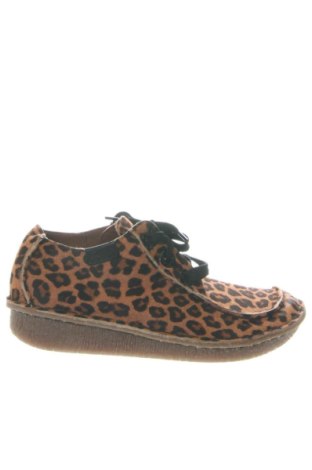Дамски обувки Clarks, Размер 39, Цвят Многоцветен, Цена 91,00 €, #137496507