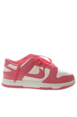 Дамски обувки Nike, Размер 35, Цвят Многоцветен, Цена 78,52 €, #137500959