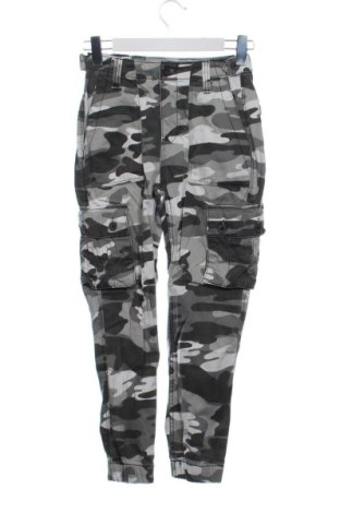 Női nadrág Bershka, Méret XS, Szín Sokszínű, Ár 3 191 Ft, #137488663