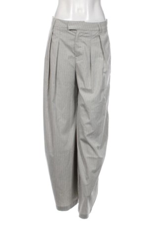 Damenhose Bershka, Größe S, Farbe Grau, Preis € 23,99, #137515395