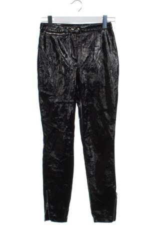 Pantaloni de femei Bershka, Mărime XS, Culoare Negru, Preț 43,00 Lei, #137517832