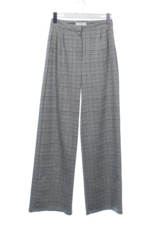 Pantaloni de femei Reserved, Mărime XS, Culoare Multicolor, Preț 50,00 Lei, #137521190