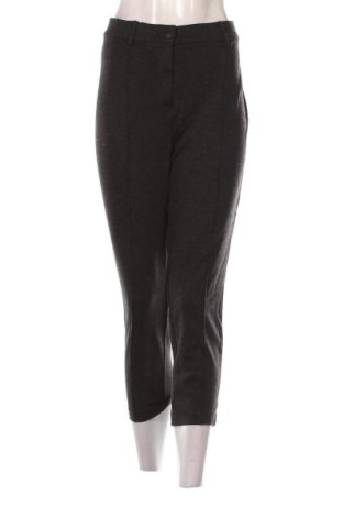 Pantaloni de femei C&A, Mărime XL, Culoare Gri, Preț 42,00 Lei, #137541297