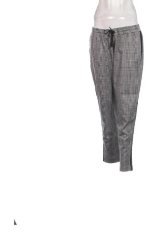 Pantaloni de femei Studio, Mărime XL, Culoare Multicolor, Preț 47,24 Lei, #137542866