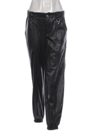 Női nadrág Bershka, Méret S, Szín Fekete, Ár 3 853 Ft, #137548949