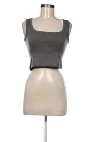 Tricou de damă SHEIN, Mărime M, Culoare Gri, Preț 35,99 Lei, #137512224