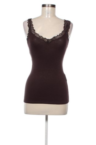 Tricou de damă Vero Moda, Mărime S, Culoare Maro, Preț 86,99 Lei, #137528438