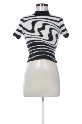 Dámsky pulóver Bershka, Veľkosť S, Farba Viacfarebná, Cena  7,81 €, #137536057