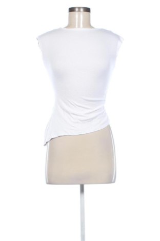 Top de femei Fb Sister, Mărime M, Culoare Alb, Preț 78,79 Lei, #137516364