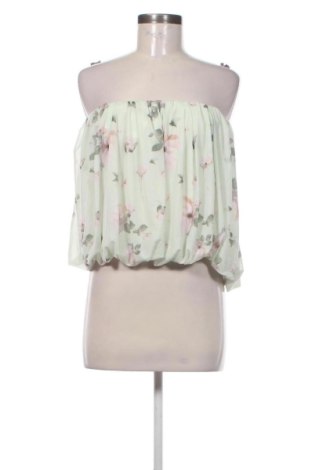 Dámský top Pull&Bear, Velikost M, Barva Vícebarevné, Cena  599,00 Kč, #137515942