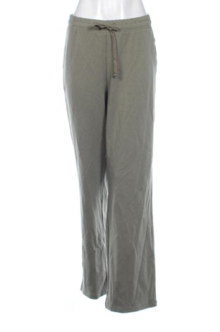 Дамско спортно долнище Juvia, Размер XXL, Цвят Зелен, Цена 13,00 €, #137503423
