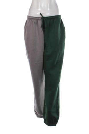 Pantaloni trening de femei Daisy Street, Mărime L, Culoare Multicolor, Preț 68,24 Lei, #137524726
