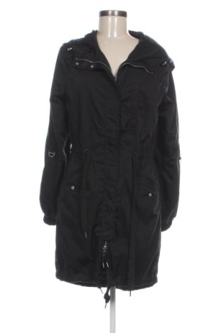 Dámska bunda  Bershka, Veľkosť M, Farba Čierna, Cena  20,00 €, #137510358
