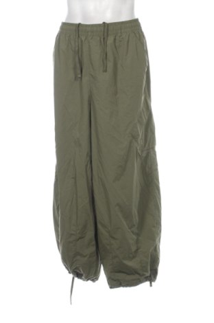 Дамско спортно долнище Air Jordan Nike, Размер L, Цвят Зелен, Цена 34,00 €, #137504095