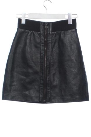 Szoknya Stradivarius, Méret XS, Szín Fekete, Ár 2 932 Ft, #137511683