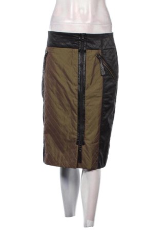 Fustă Ambiente, Mărime M, Culoare Multicolor, Preț 53,99 Lei, #137545219