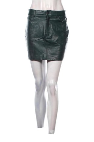 Пола Pull&Bear, Размер S, Цвят Зелен, Цена 10,22 €, #137546615