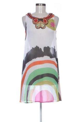 Рокля Desigual, Размер M, Цвят Многоцветен, Цена 113,17 €, #137494043