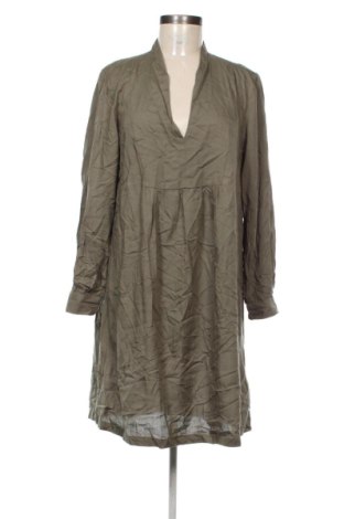 Kleid H&M, Größe S, Farbe Grün, Preis 9,99 €, #137495350