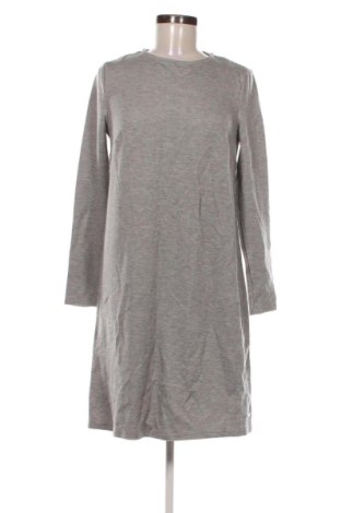 Rochie Mohito, Mărime S, Culoare Gri, Preț 96,71 Lei, #137505619
