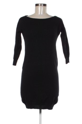 Rochie Reserved, Mărime M, Culoare Negru, Preț 68,19 Lei, #137510195