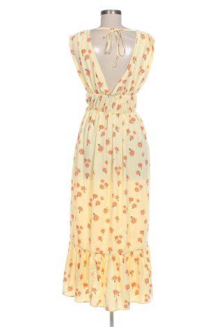 Rochie ASOS DESIGN, Mărime S, Culoare Multicolor, Preț 162,00 Lei, #137513631