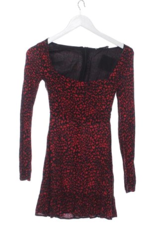 Kleid Pull&Bear, Größe S, Farbe Mehrfarbig, Preis 5,72 €, #137522659