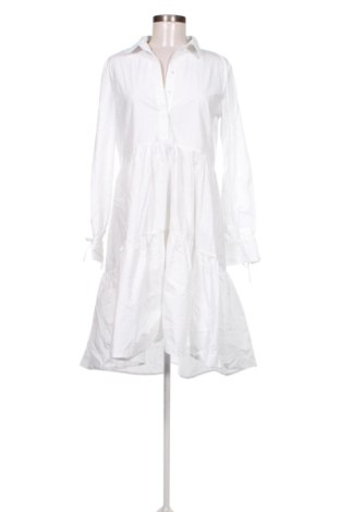Kleid Reserved, Größe M, Farbe Weiß, Preis 15,00 €, #137526483