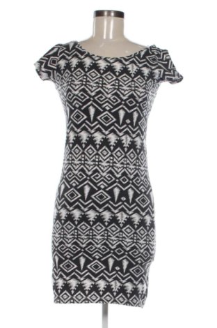 Rochie House, Mărime M, Culoare Multicolor, Preț 52,49 Lei, #137526587