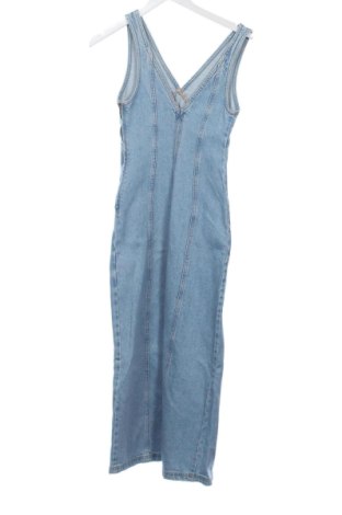 Šaty  Pull&Bear, Velikost XS, Barva Modrá, Cena  458,00 Kč, #137538136