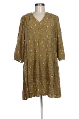 Rochie C&A, Mărime XL, Culoare Multicolor, Preț 106,00 Lei, #137541906
