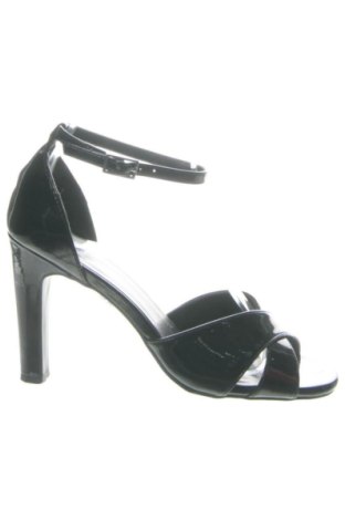Sandalen New Look, Größe 37, Farbe Schwarz, Preis € 19,00, #137525229