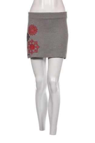 Пола Unbranded, Размер M, Цвят Многоцветен, Цена 12,27 €