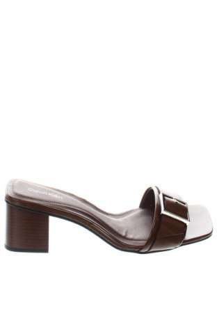 Papuci Calvin Klein, Mărime 39, Culoare Maro, Preț 267,99 Lei, #133065324
