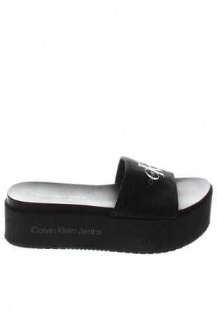 Japonki Calvin Klein Jeans, Rozmiar 38, Kolor Czarny, Cena 308,99 zł, #133064763