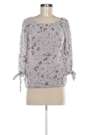 Női blúz Cartoon, Méret S, Szín Sokszínű, Ár 669 Ft