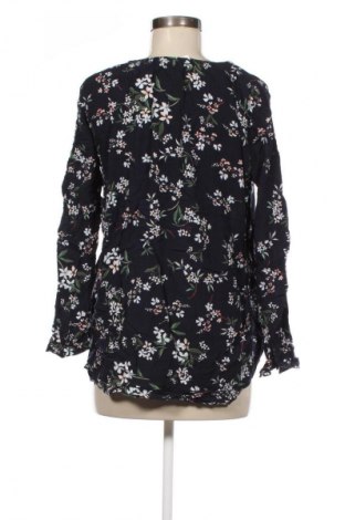 Γυναικεία μπλούζα Cartoon, Μέγεθος S, Χρώμα Πολύχρωμο, Τιμή 2,99 €