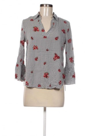 Γυναικεία μπλούζα Clockhouse, Μέγεθος S, Χρώμα Πολύχρωμο, Τιμή 1,99 €