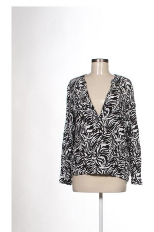 Γυναικεία μπλούζα Janina, Μέγεθος M, Χρώμα Πολύχρωμο, Τιμή 1,99 €