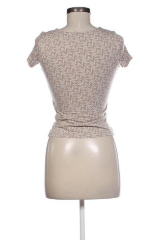 Bluzka damska Mohito, Rozmiar XS, Kolor Kolorowy, Cena 43,99 zł