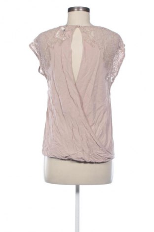 Női blúz Soya Concept, Méret M, Szín Ekrü
, Ár 669 Ft