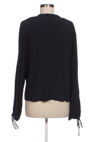 Bluză de femei Tommy Hilfiger, Mărime M, Culoare Albastru, Preț 278,99 Lei