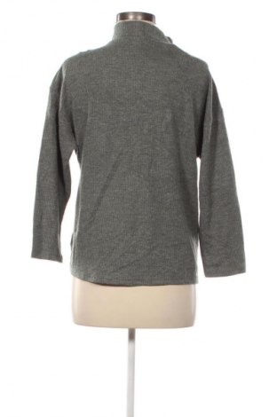 Дамска блуза Unbranded, Размер M, Цвят Многоцветен, Цена 2,04 €