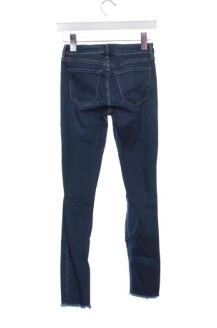 Damskie jeansy Abercrombie & Fitch, Rozmiar XS, Kolor Niebieski, Cena 39,99 zł
