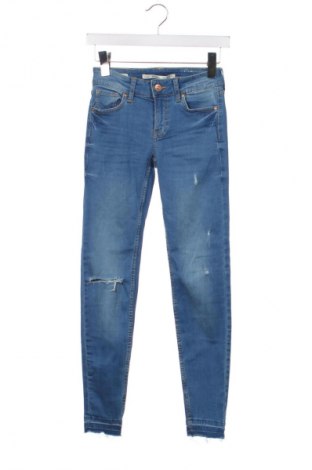 Női farmernadrág Bershka, Méret XS, Szín Kék, Ár 3 060 Ft