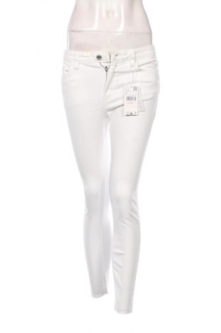 Női farmernadrág Mango, Méret M, Szín Fehér, Ár 18 240 Ft