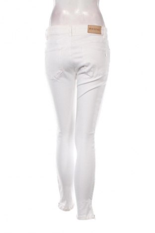 Női farmernadrág Pieszak, Méret M, Szín Fehér, Ár 17 835 Ft