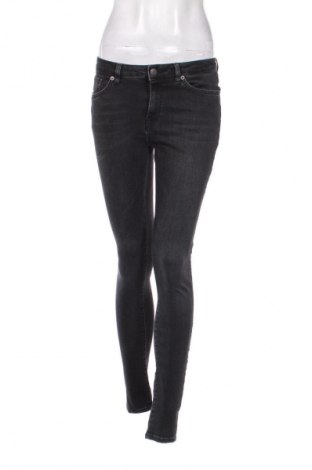 Női farmernadrág Selected Femme, Méret M, Szín Szürke, Ár 2 969 Ft