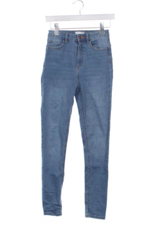 Γυναικείο Τζίν Sinsay, Μέγεθος XS, Χρώμα Μπλέ, Τιμή 5,99 €