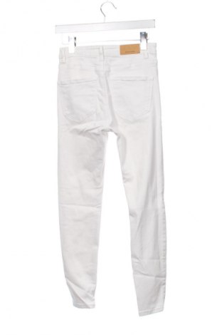 Női farmernadrág Stradivarius, Méret S, Szín Fehér, Ár 5 799 Ft